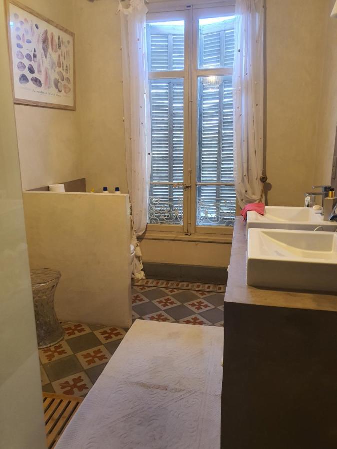 Manoir En Crau Hotel Arles Luaran gambar