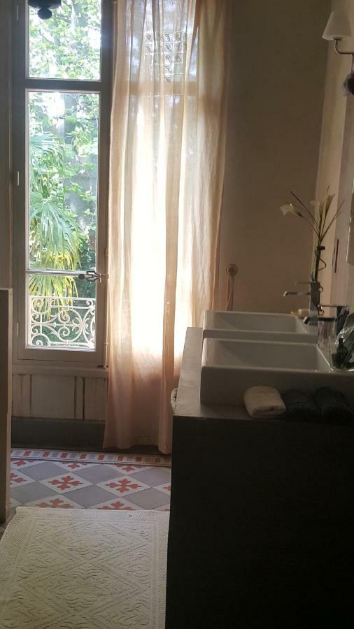 Manoir En Crau Hotel Arles Luaran gambar