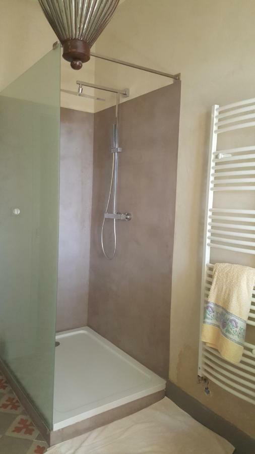 Manoir En Crau Hotel Arles Luaran gambar